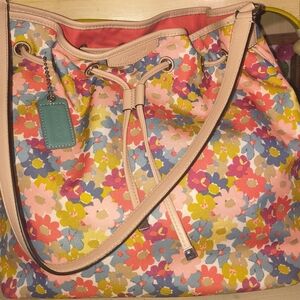 Coach Peyton Floral Print Drawstring Bucket Bag A1458-F28922